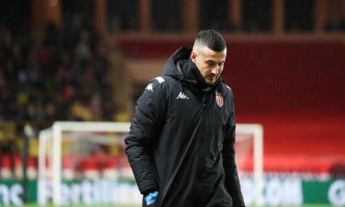 Danijel Subašić ima novi klub, ali u njemu neće biti golman nego jedan od igrača! Stiglo je i objašnjenje zašto se odlučio na ovaj potez