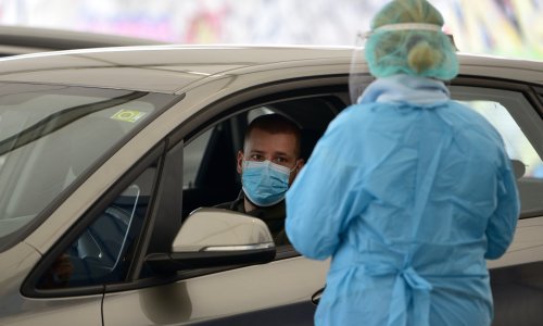 U Sloveniji rekordnih 1663 novozaraženih, slijedi potpuni lockdown?
