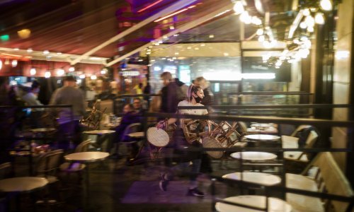 Francuska proširuje policijski sat na oko 46 milijuna stanovnika