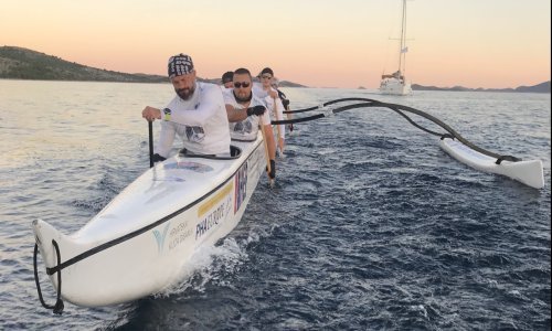 Hrabri Argonauti sjeli su u kanu i preveslali već 500 km po Jadranu; prije cilja i velikog podviga čeka ih najteža dionica i to po snažnom jugu i kiši