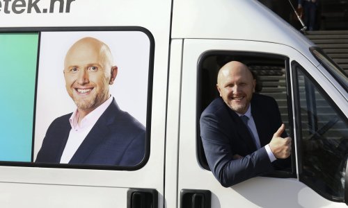 'MUP natjerao Bandićevu ekipu da potrgaju tek asfaltiranu cestu i nogostupe'