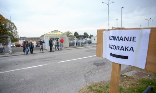 U Zagrebu 12 novozaraženih u domovima, u samoizolaciji oko 800 učenika