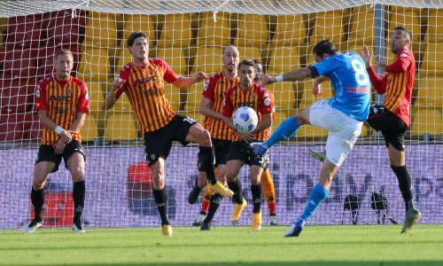 Napoli preokretom u gostima stigao do važne pobjede kod novog prvoligaša; golijada na Sardiniji