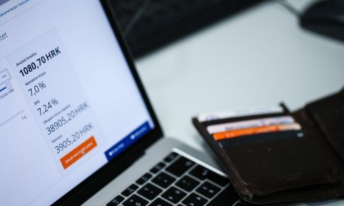 Nastavak godišnjeg rasta kredita stanovništvu; najviše stambenih