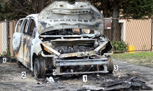 Policija uz pomoć građana pronašla tko je u rujnu zapalio nekoliko automobila u Dubrovniku