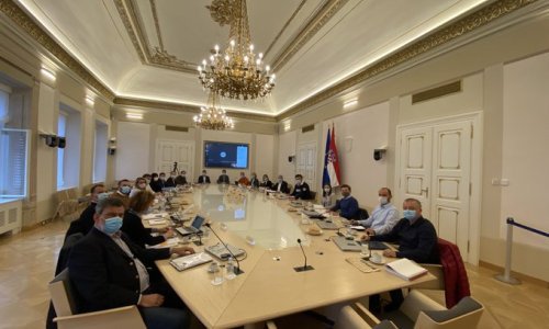 Svi do sada testirani sa subotnjeg sastanka na kojem je bila Covid pozitivna ministrica turizma su - negativni