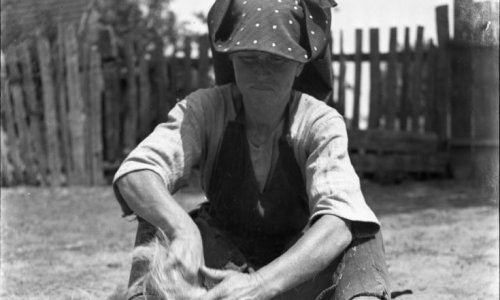 Selo i život seljaka očima Toše Dabca: Dosad rijetko izlagani radovi voljenog fotografa na izložbi u Zagrebu