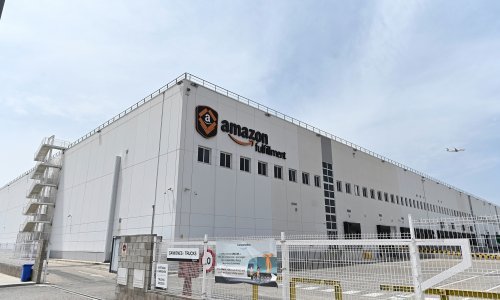 Amazon zaposlio 100.000 sezonskih radnika uoči blagdana