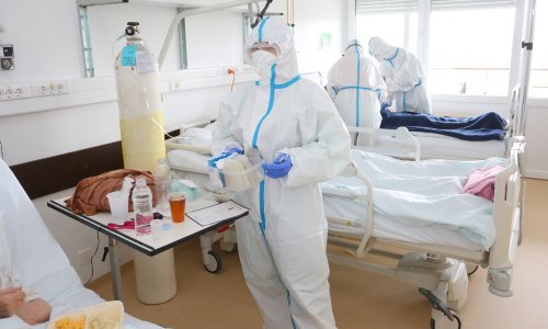 U Hrvatskoj 2.399 novih slučajeva, preminulo 35 osoba. Najalošije u zadnjih sedam dana na sto tisuća stanovnika u Varaždinskoj županiji
