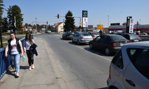 Požega: Žarišta u velikim tvrtkama, bolnici, domu za starije, nogometnoj ligi