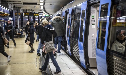 Diljem Europe padaju novi crni rekordi po broju novozaraženih, u Švedskoj samo danas više od 4000 novih slučajeva