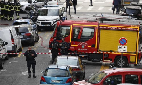 Francuska policija ubila muškarca koji je prijetio oružjem blizu Avignona