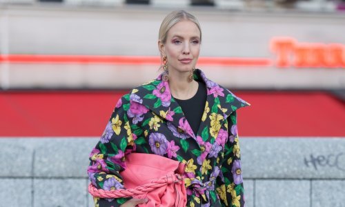 U moru istih budite drugačiji: Izdvojili smo efektne kapute koji će u trenu začiniti baš svaki stajling i istaknuti vas u masi