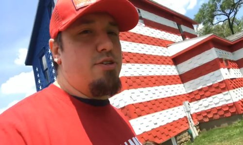 Vlasnica ove kuće je glasala za Trumpa, i to ne krije. Možda malo i pretjeruje