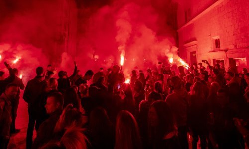 Torcidaši nisu imali dozvolu za proslavu, policija ih je pustila da krše mjere, a izvještaj o tome dostavit će županijskom stožeru
