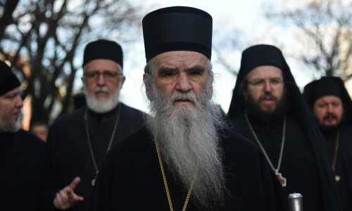 [VIDEO/FOTO] Ratni huškač koji je šurovao s Arkanom, crnogorski kingmaker koji je prokleo Đukanovića, a potom ga i srušio s vlasti: Tko je bio mitropolit Amfilohije Radović?