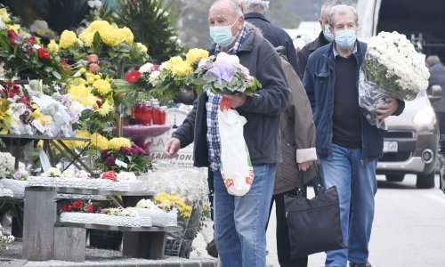 Gotovo identična brojka kao jučer: 2772 nova slučaja zaraze, 20 preminulih. Njemačka cijelu Hrvatsku stavila na crvenu listu