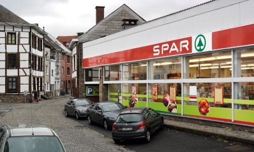 Spar sljedećeg tjedna isplaćuje božićnice za 4000 radnika, doznajte kako će ih nagraditi