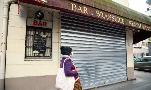 Više od 300.000 ljudi umrlo od covida diljem Europe, vlasti se pribojavaju zime