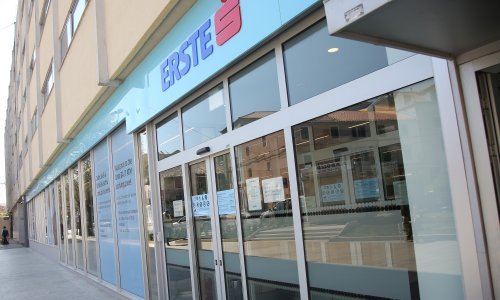 Erste Group s 30 posto manjom neto dobiti u trećem kvartalu, upozoravaju na vrlo tešku zimu