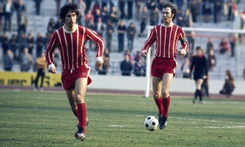 Apsolutna legenda proživljava svoje zadnje dane; stanje je sve gore, rijetko je budan, a skoro cijelo vrijeme provodi u krevetu