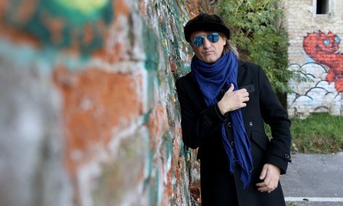 Tuga u obitelji frontmena Plavog orkestra: U Sarajevu preminuo otac Saše Lošića Loše