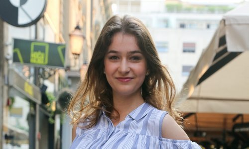 Više nije djevojčica: Sjećate se Kim Verson? Sada pjeva o nesretnoj ljubavi