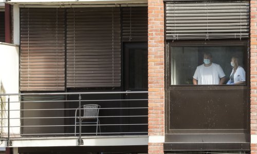WHO zabrinut zbog 'eksplozije' covida u Europi, ali poziva da škole ostanu otvorene