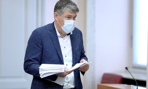 Lalovac: Čudi me kako Europska komisija daje gore projekcije, a podlogu je dobila iz Vlade