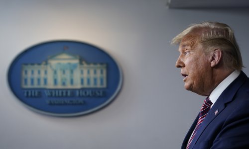 Trump se pojavljuje u javnosti prvi puta nakon što je proglašena Bidenova pobjeda