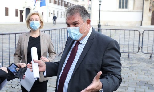 Čačić: Govorio sam jučer na sprovodu svog prijatelja koji je bio potpuno zdrav - prije 20 dana se zarazio