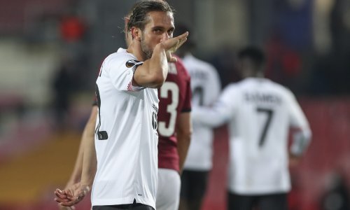 Svi pričaju o njemu; prvi kojem je to uspjelo u Europskoj ligi, a u Milanovom hramu nogometa to je zadnji puta napravio veliki Rivaldo