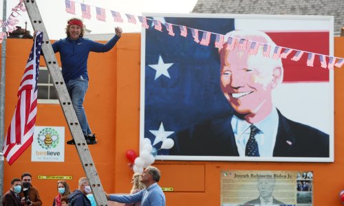 Rodni kraj Bidenovih predaka u Irskoj slavi njegovu pobjedu