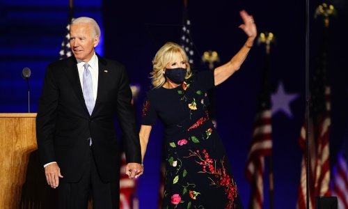 Biden pozvao na jedinstvo i najavio borbu protiv koronavirusa; Harris: Ja sam dokaz da ništa u Americi 'nije nemoguće'