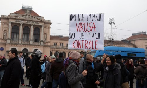 U Zagrebu održan prosvjed protiv mjera i Nacionalnog stožera: 'Nećemo nositi brnjicu'