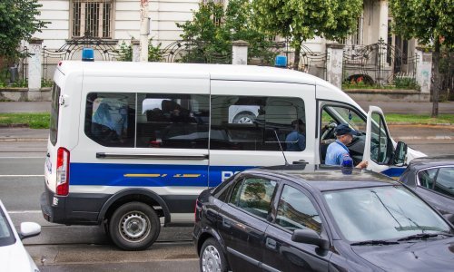 Uhićen zaraženi 35-godišnjak; napuštao prebivalište i prijetio poznanici
