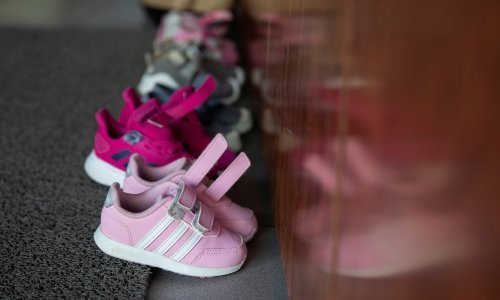Glas: Prestanite ugrožavati prava djece posvojene prije 2015.