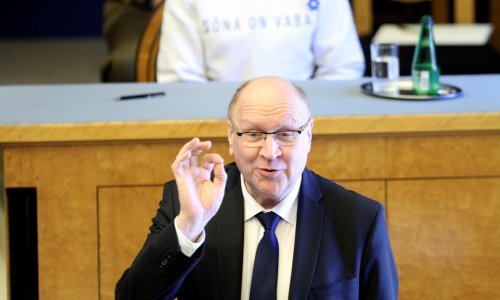 Estonski ministar odstupa nakon što je Bidena nazvao korumpiranim