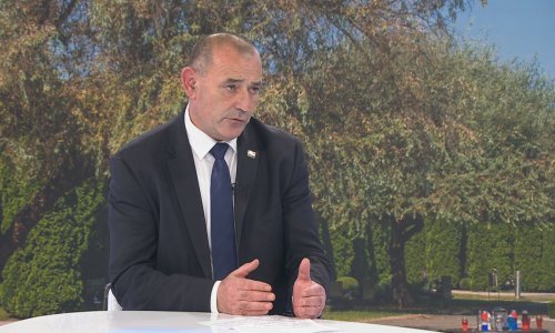 Medved odgovorio HUBOL-u i Đikiću: Obveza svih nas je sjetiti se žrtve Vukovara i Škabrnje
