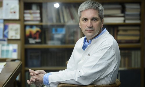 Lukšić: Zabrinjava porast mladih ljudi s težim kliničkim slikama. Veliki broj njih ozdravi, ali pitanje je koje će posljedice virus imati na njihov organizam