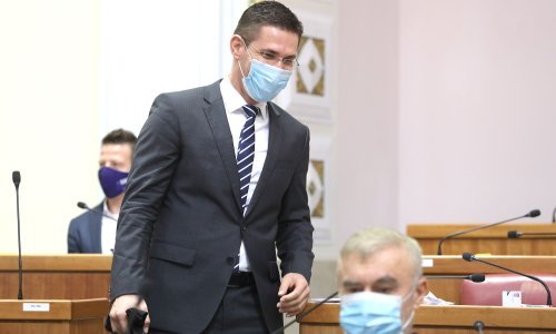 Oporba protiv Zakona o strancima, Troskot tvrdi: Poruka vlasti građanima je - snađite se sami, ako zbog stranaca izgubite posao