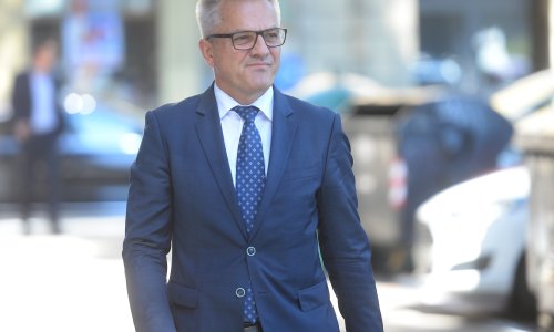 Hrvatska nastavlja podupirati HNK u Mostaru, potpisan ugovor o financijskoj potpori