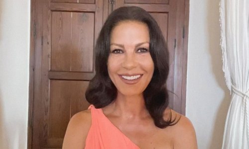 Catherine Zeta-Jones pokazala fotografiju staru 29 godina; pogledajte kako je tada izgledala