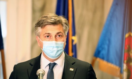 [FOTO/VIDEO] Plenković o presudi Sanaderu i HDZ-u: Ja tada nisam ni bio član stranke, nema kolektivne ni odgovornosti aktualnog vodstva