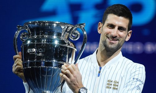 Novak Đoković primio trofej za najboljeg igrača svijeta pa poručio da to ne može ignorirati: Moje misli su uz njih...