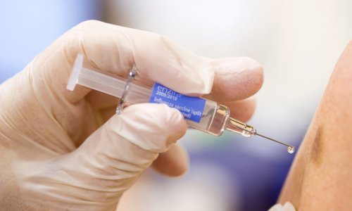 Španjolska u siječnju počinje besplatno cijepiti stanovnike