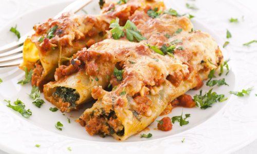 Nemate inspiraciju za ručak? Od same pomisli na ove slasne cannellone cure nam sline