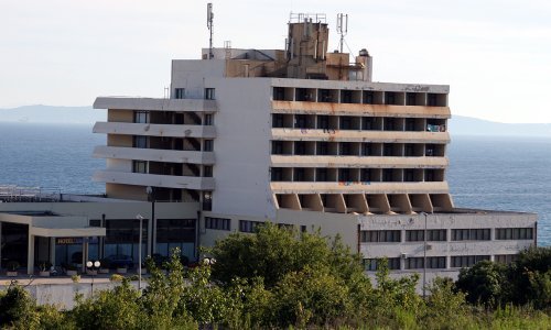 Zašto propada velebni kompleks na Duilovu?