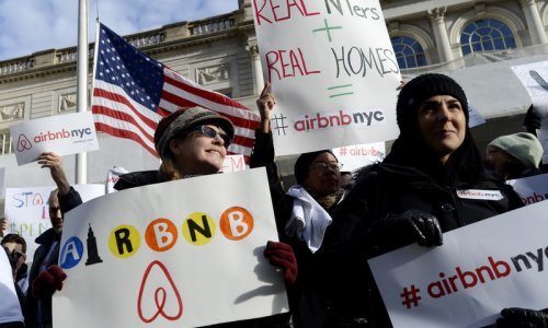 Airbnb u trećem kvartalu zaradio 219 milijuna dolara, prihodi manji za trećinu