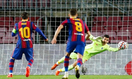 Trener Ronald Koeman nije korektan prema osiromašenoj Barceloni; ima dvije velike novogodišnje želje, ali da se to ostvari treba se previše toga posložiti